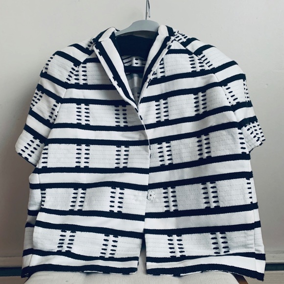 Piazza Sempione short sleeve snap front jacket . - Picture 2 of 8